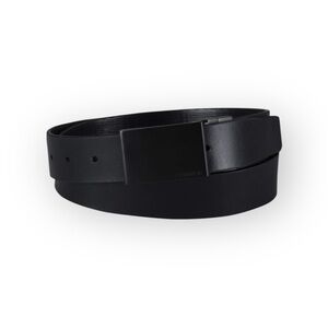 Calvin Klein 𖤐 Sleek CK Logo Buckle Dress Belt 𖤐 Matte Black Leather 𖤐 38 𖤐